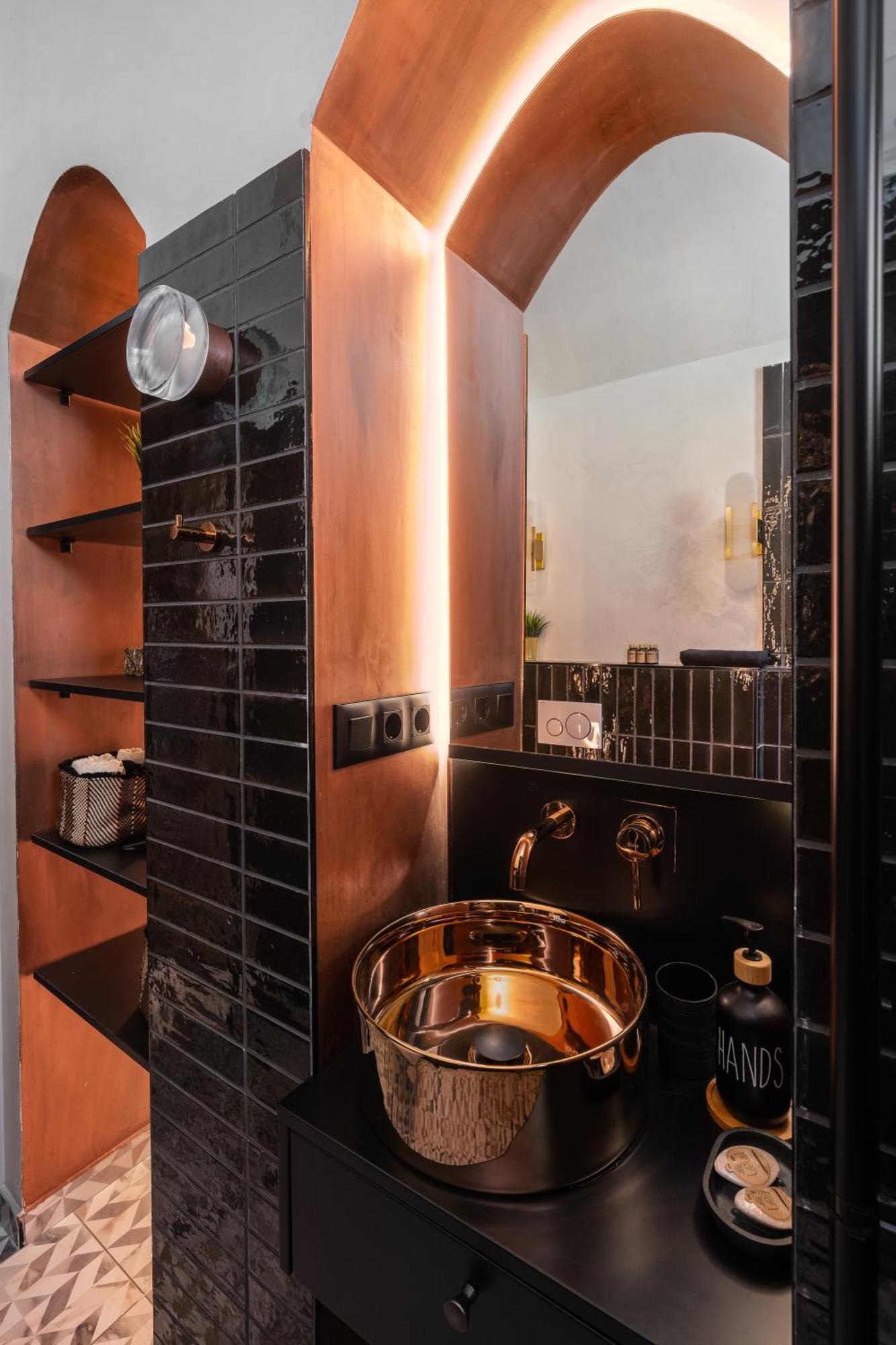 Citycenter Magnific Gem - 2 Bdr & 2 Baths София Экстерьер фото